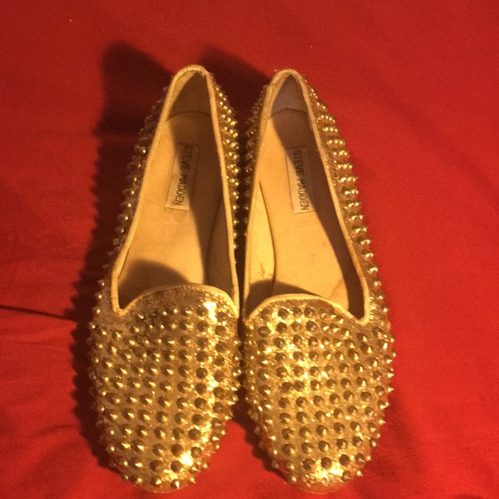 Steve Madden Gold Studded Flats